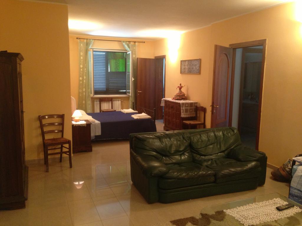 Villa Naclerio Sarzana Pokoj fotografie