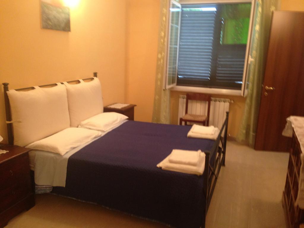 Villa Naclerio Sarzana Pokoj fotografie
